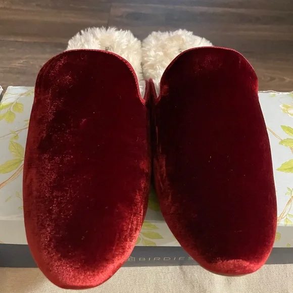 Birdies Red Slippers with Plush Lining - Picture 6 of 9